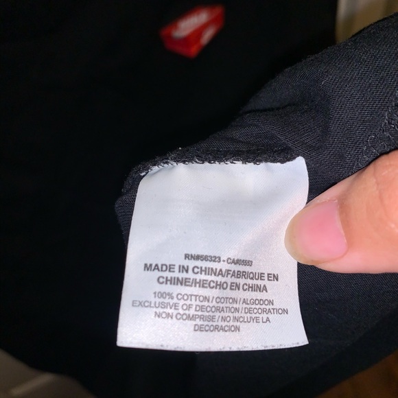 Nike box logo tee - size large - Picture 7 of 8